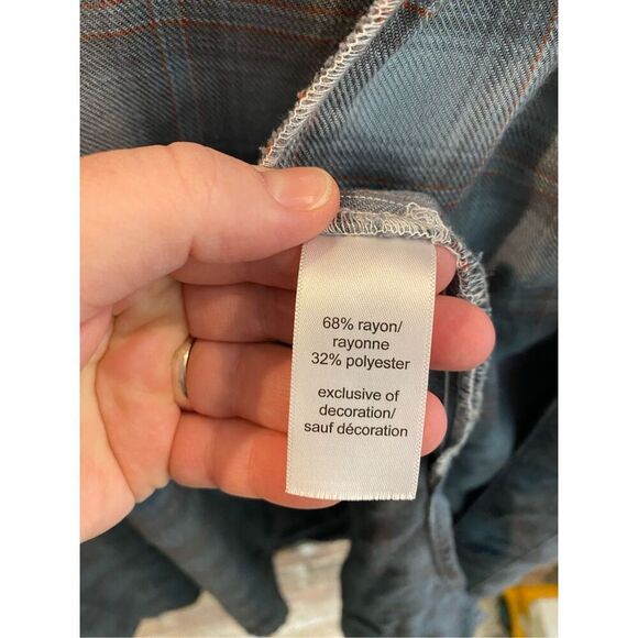 Maurices Plaid Shawl Wrap Komono Women’s Size Medium - Picture 8 of 10